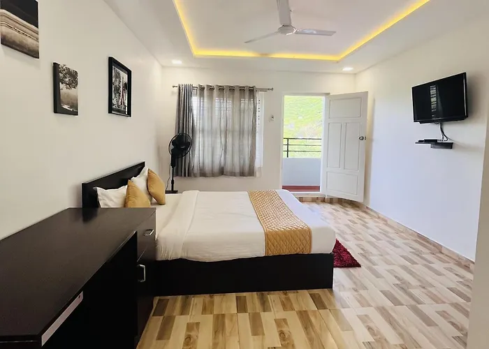 7 Malai Residency
